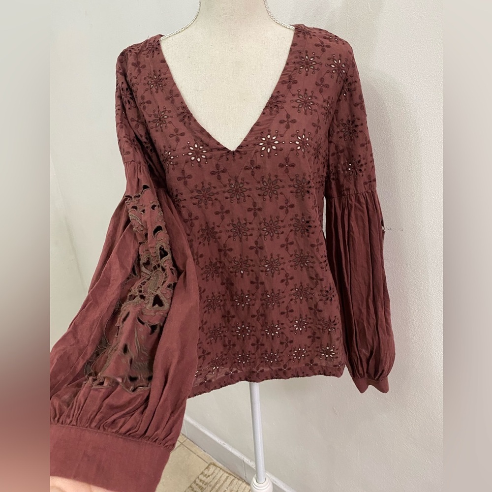 Anthropologie Rust-Brown Eyelet V-Neck Long Sleeve Blouse bell sleeve